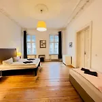 Central City Apartments Berlín