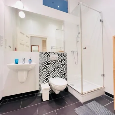 Central City Apartments شقة برلين